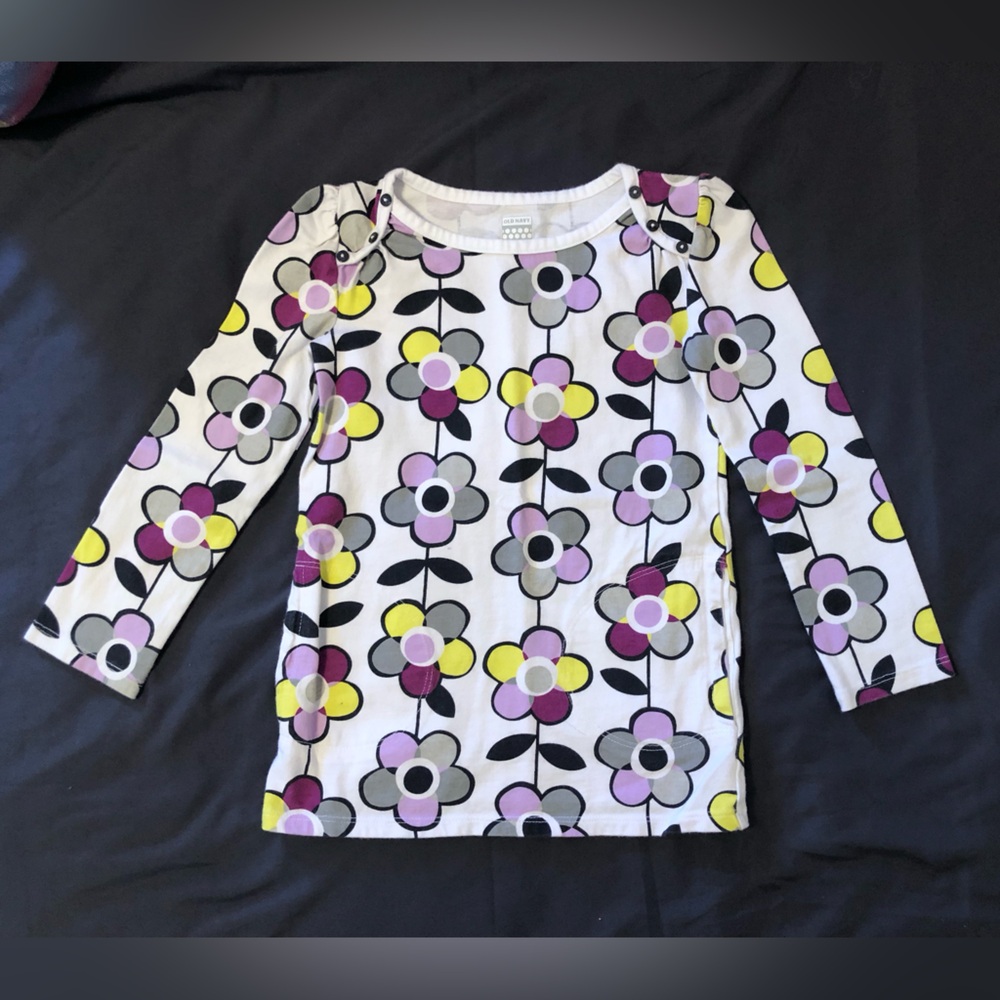 Girls Long Sleeve Floral Tunic Top with Pockets!